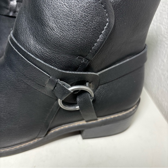 Baretraps Boots Womens 9.5 M Shanley Side Zip Ankle Bootie Black  Leather - Picture 2 of 7